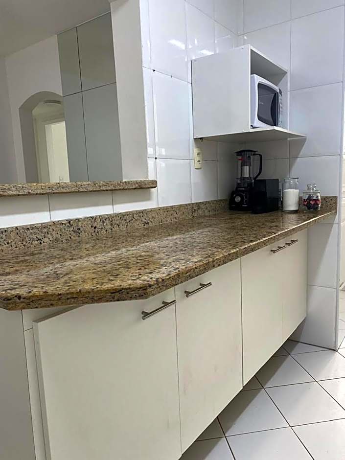 Apartamento no Guarujá com vista para o mar - Praia das Astúrias