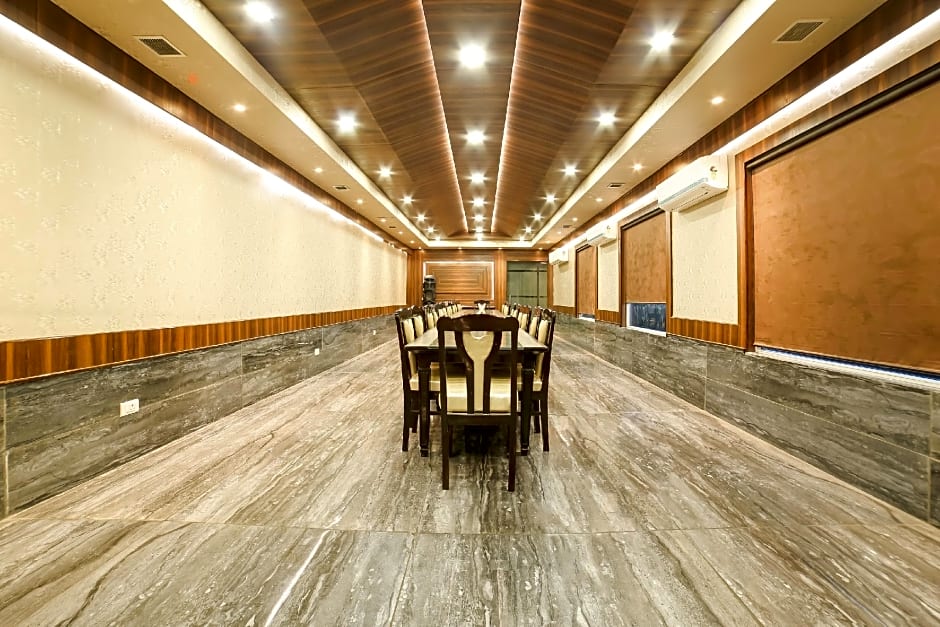 Hotel Gopinath The Grand