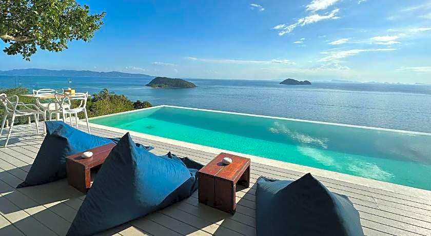 Bluerama - Adults Only Resort