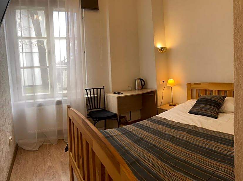 Aquamarine Hotel - Lauluväljak