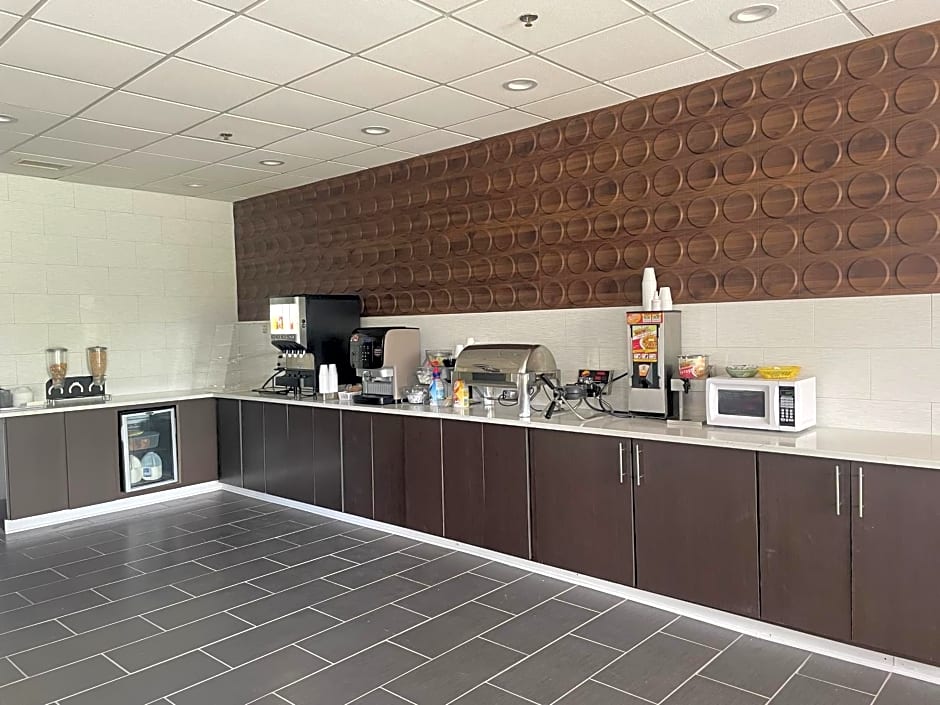 Wingate by Wyndham Savannah Gateway