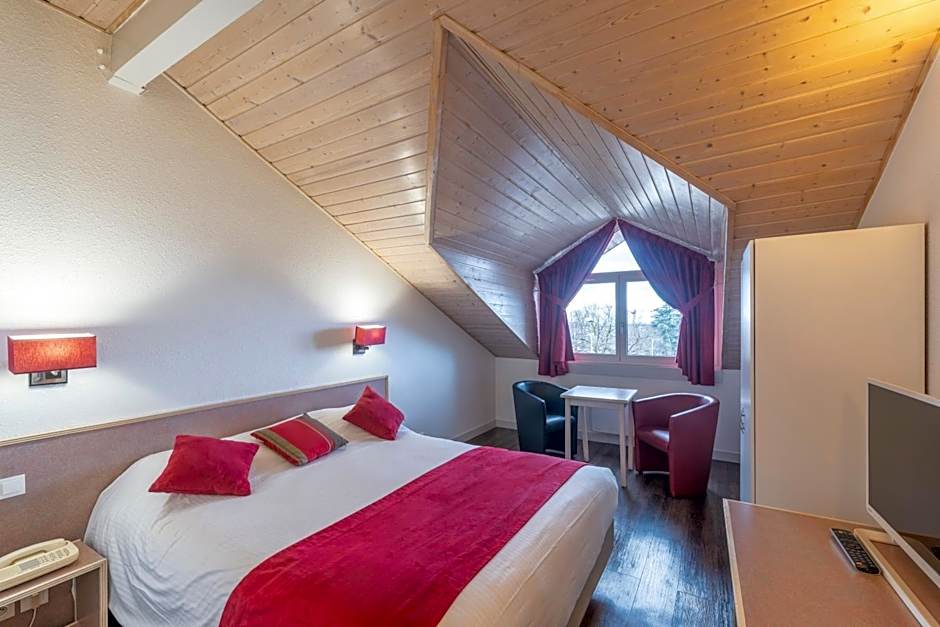 Logis Hotel Arc En Ciel