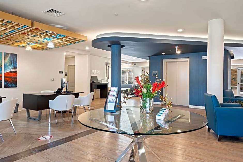 WaterWalk Extended Stay by Wyndham Kansas City - Overland Pk