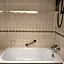Kingston Hotel 28 - Gocos Hotel Klang