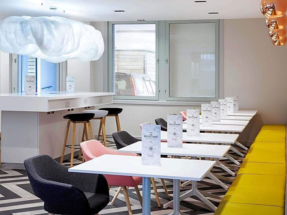 ibis Styles London Heathrow Airport