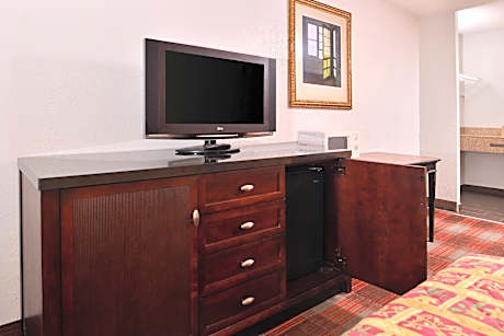 Double Room with Two Double Beds - Smoking