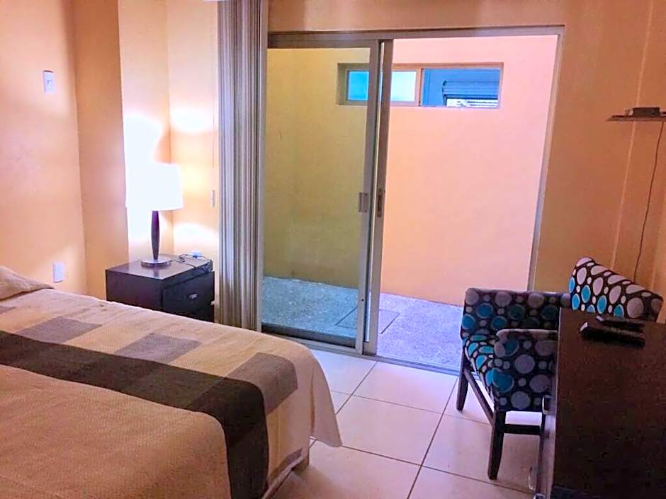 Andressa Mia Apartments