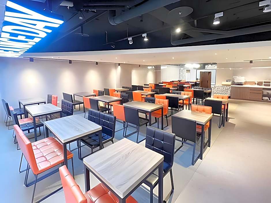 Ximen Le Room Hotel Kaifeng Taipei