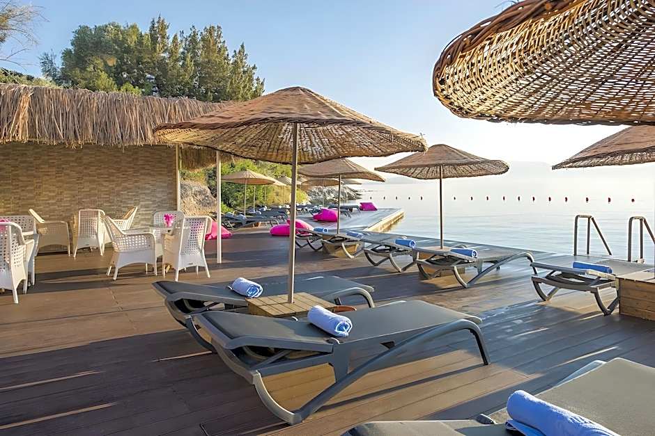 Altin Yunus Hotel & SPA - Çeşme