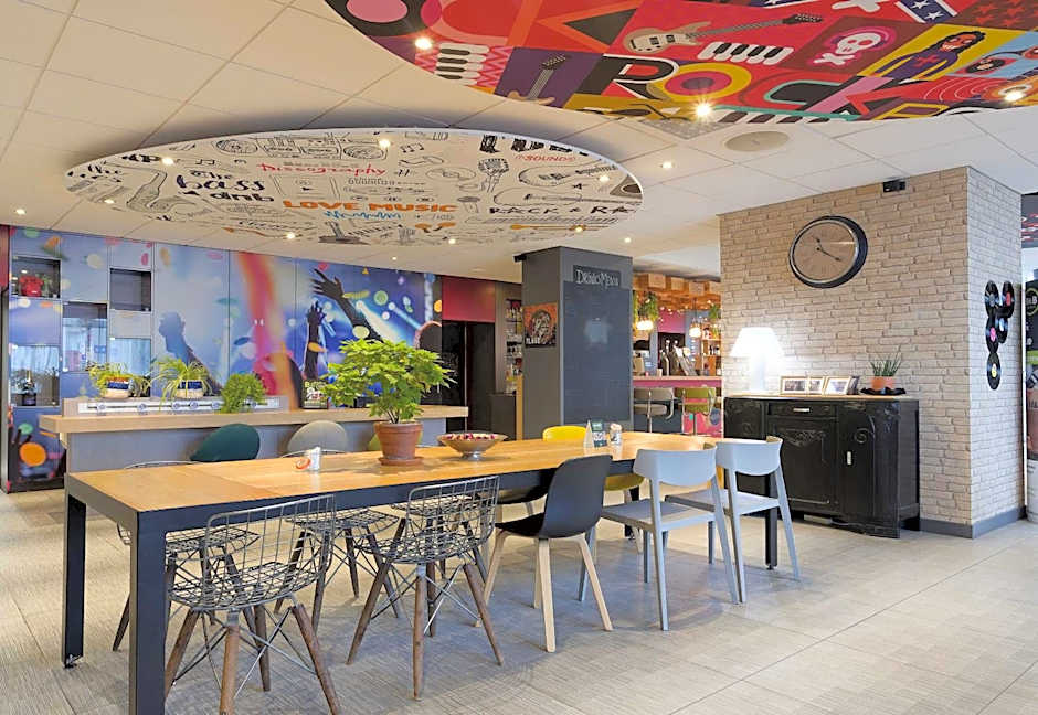 B&B HOTEL Reims Centre Erlon