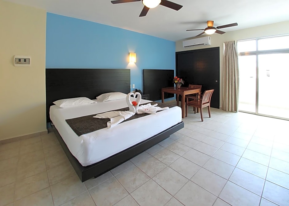 Angelo's Hotel