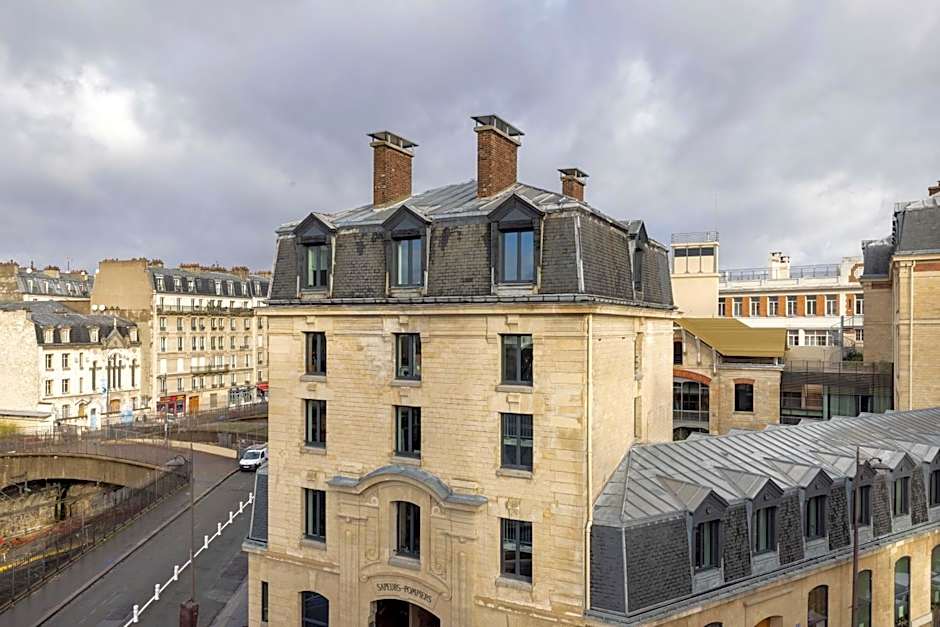 Hotel at Gare du Nord