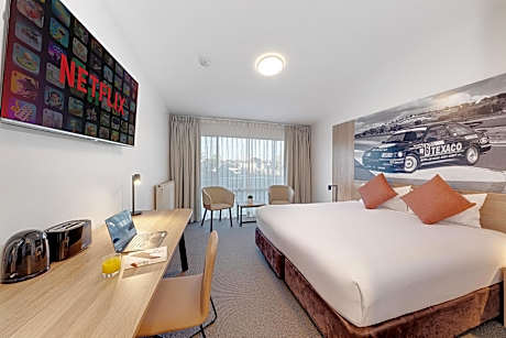 Littomore Hotel on Stewart, Bathurst