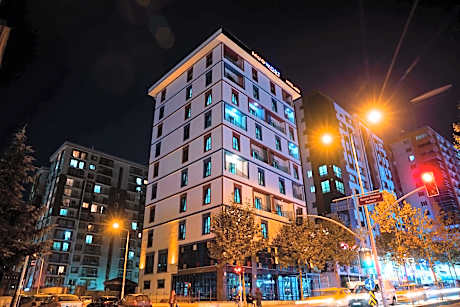 Mugwort Hotel & Spa