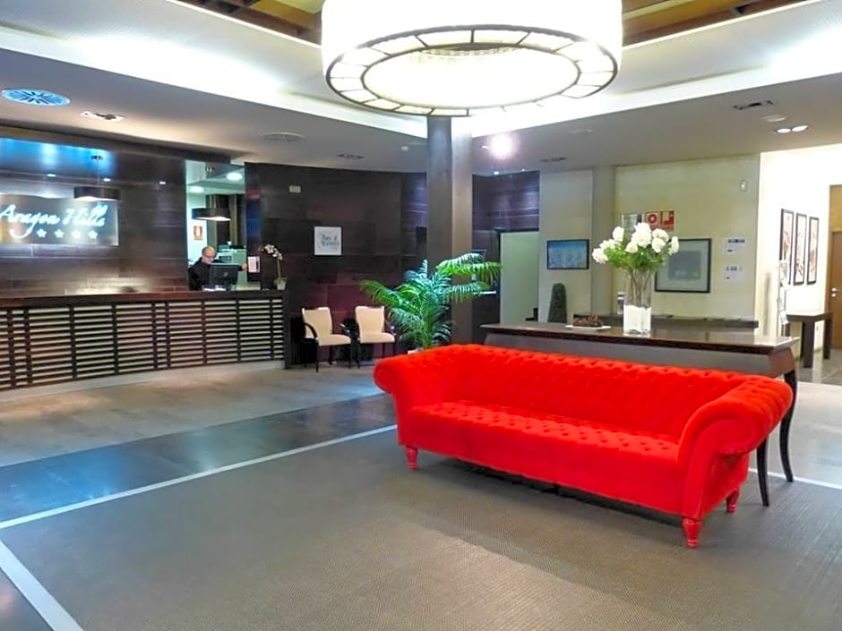 Fun Aragon Hills Hotel & Spa