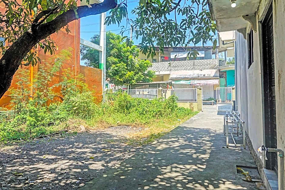 OYO Life 91600 Syariah Army Kost & Homestay