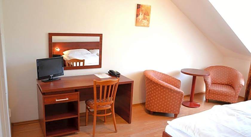 Aparthotel Susa