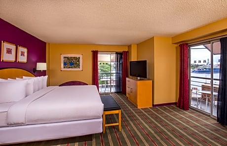 King Room with Balcony