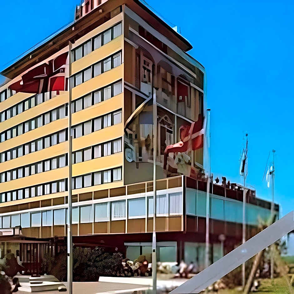 FF&E Hotel Dania