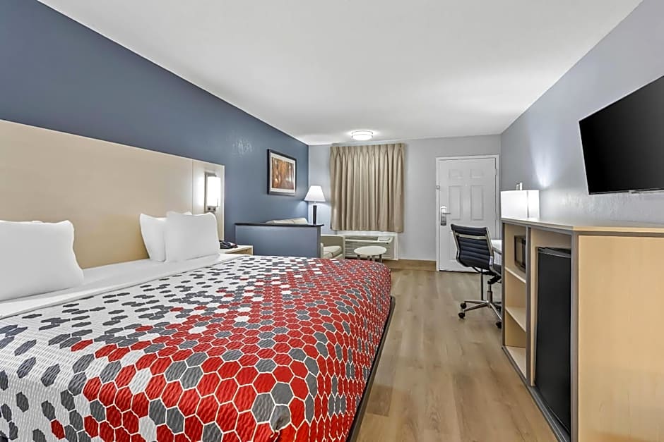 Econo Lodge Inn & Suites Cayce I-26 Airport