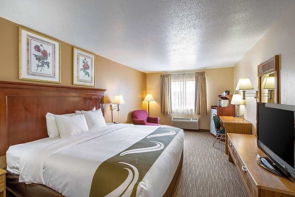 Quality Inn - Storm Lake