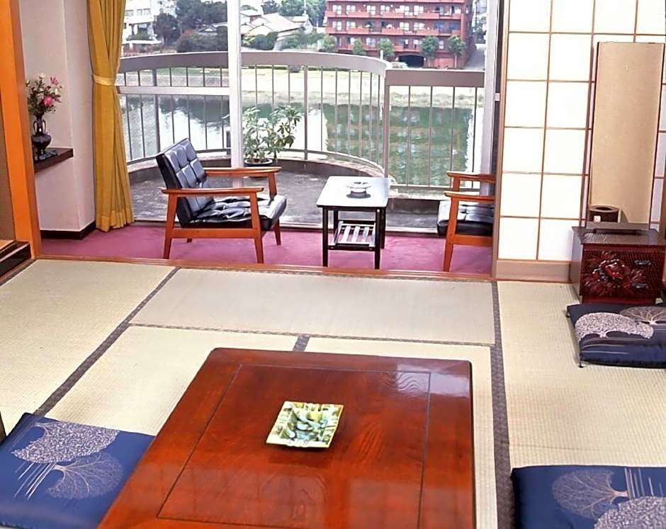 River Side Hotel Shoei