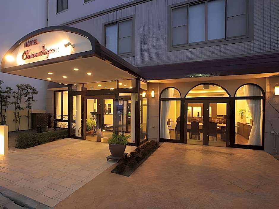 Hotel Claire Higasa