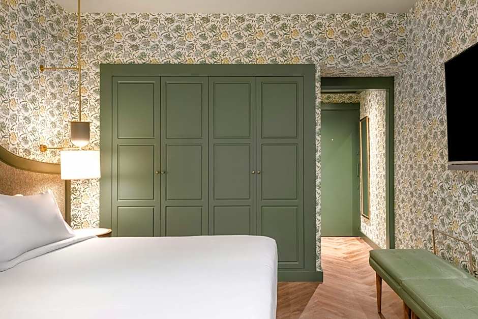 AC Hotel by Marriott Ciudad de Sevilla