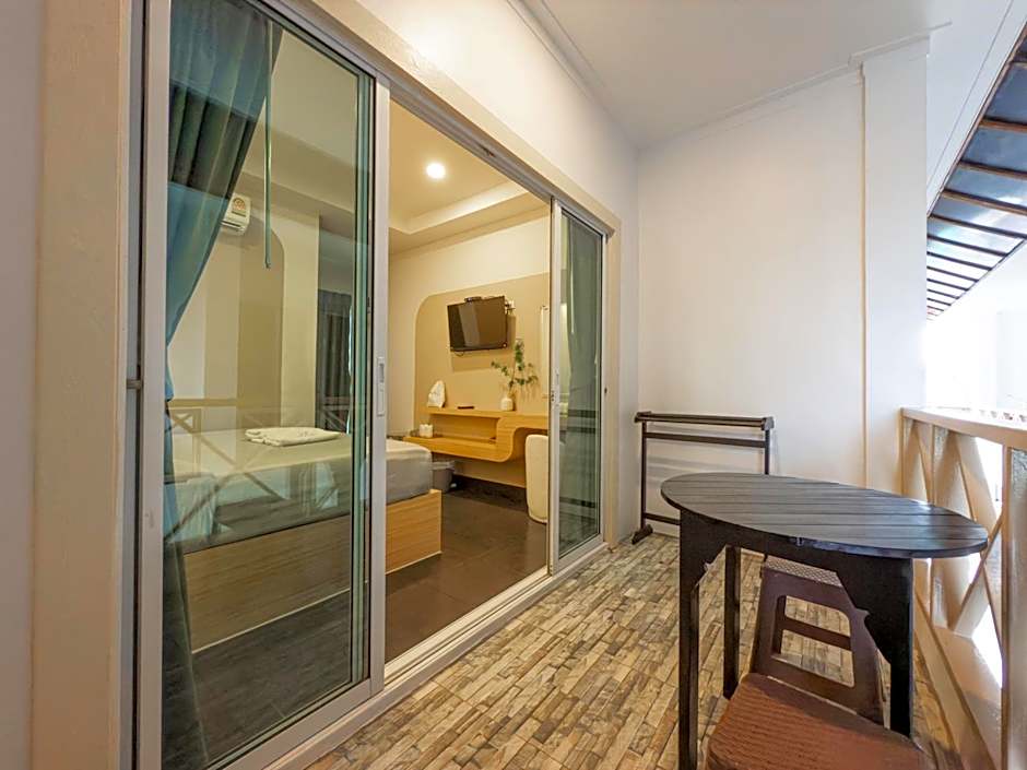 The Seathru Koh Larn