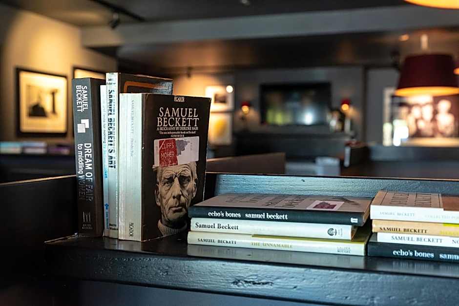 Cliffs of Moher Hotel