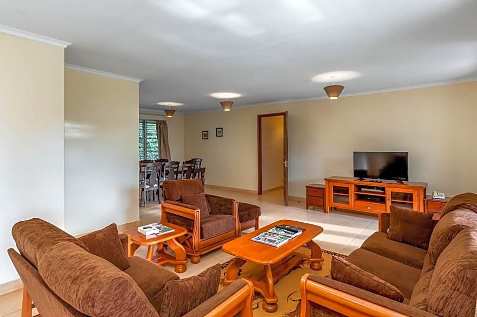 Chobe Safari Lodge-East Africa Uganda