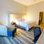Holiday Inn Express & Suites Dayton East - Beavercreek by IHG