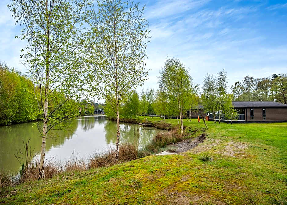 Woodhall Country Park Lodges