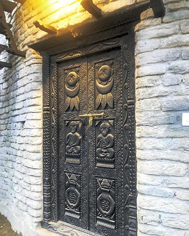 Bhanjyang Village Lodge