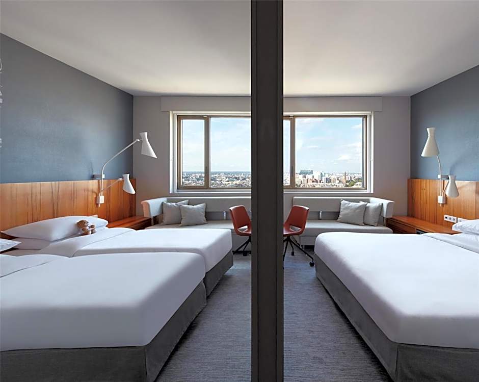 Hyatt Regency Paris Etoile