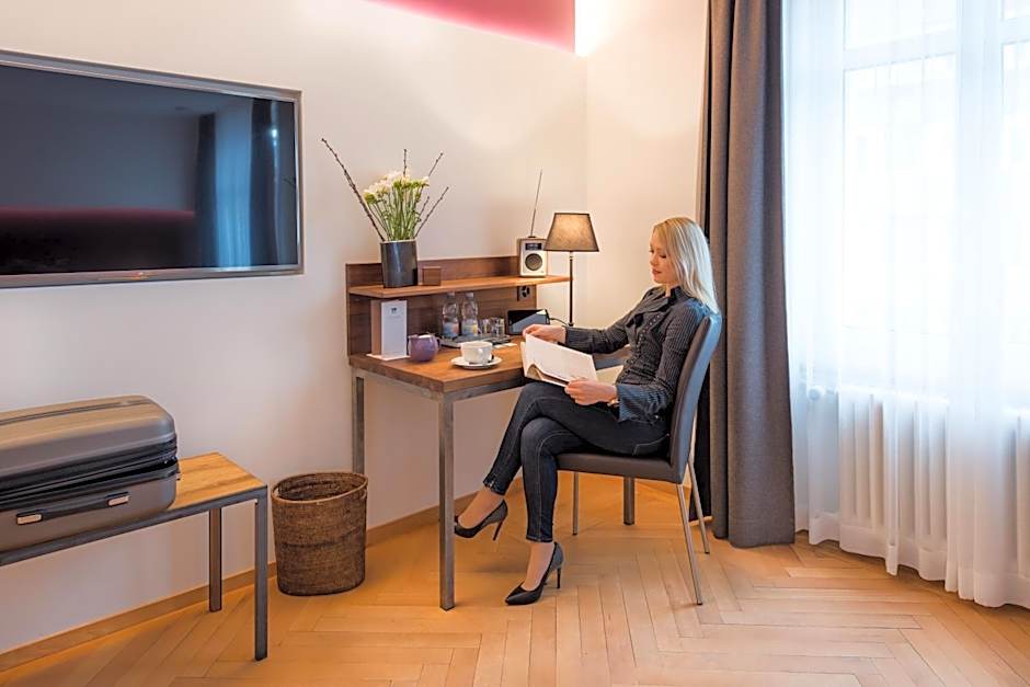 Boutique Hotel NI-MO