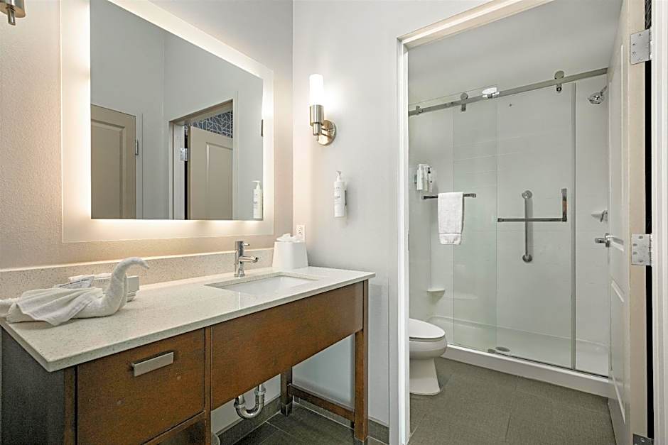 Photo 1 of 13 of 2 Queen Beds Suite, Hearing/Mobility Accessible, Bathtub