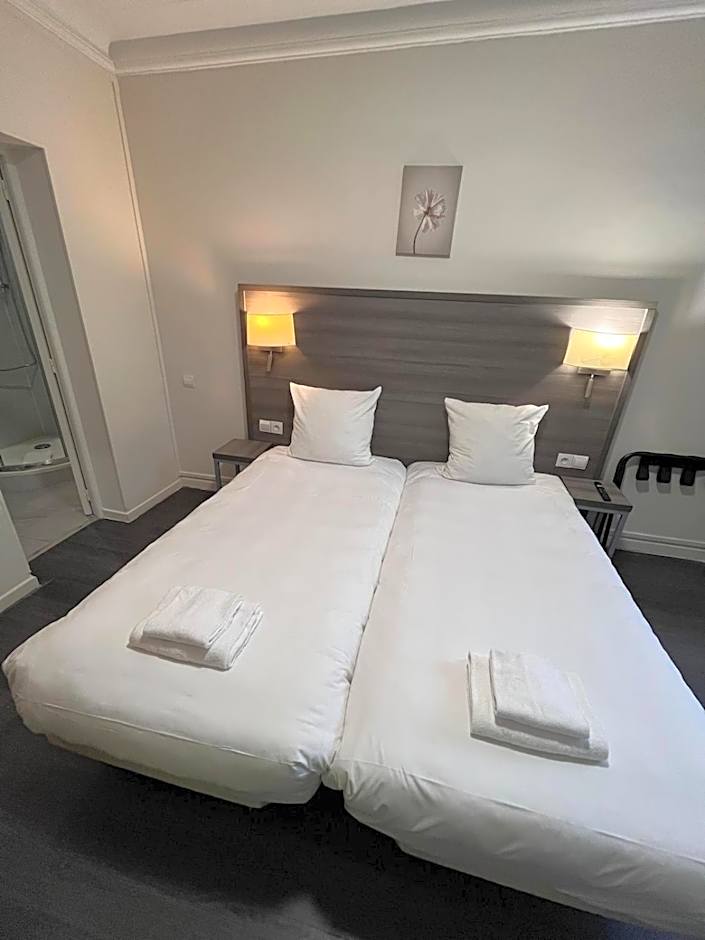 Hipotel Paris Voltaire Bastille