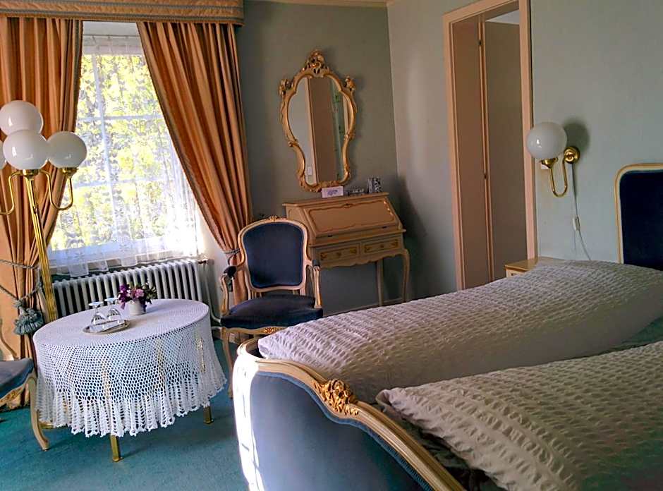 Hotel Croix d'Or et Poste - Historisches Hotel