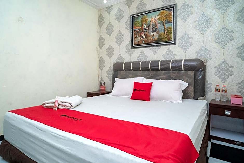RedDoorz near Uniska Banjarmasin