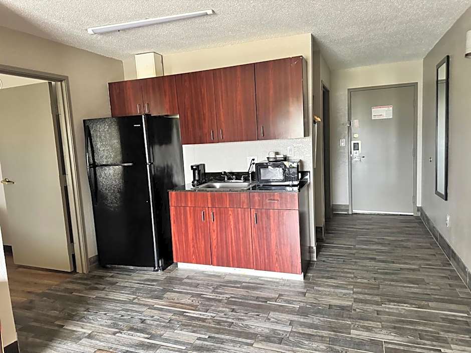 Days Inn by Wyndham Mauldin/Greenville