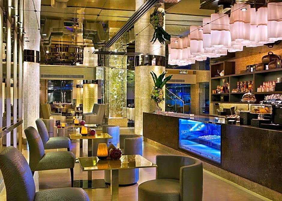 Centara Grand Phratamnak Pattaya