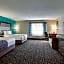 La Quinta Inn & Suites by Wyndham Batavia