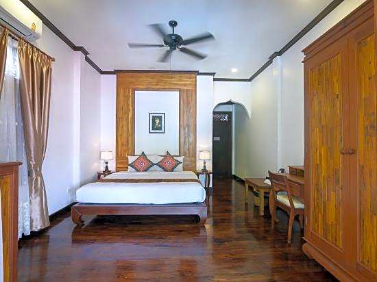 LUX Hotel
