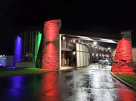 Welcome Inn & Suites
