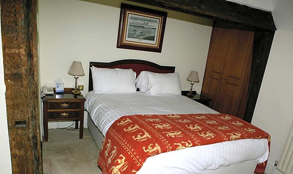 The Saracens Head Hotel