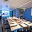 Business Hotel