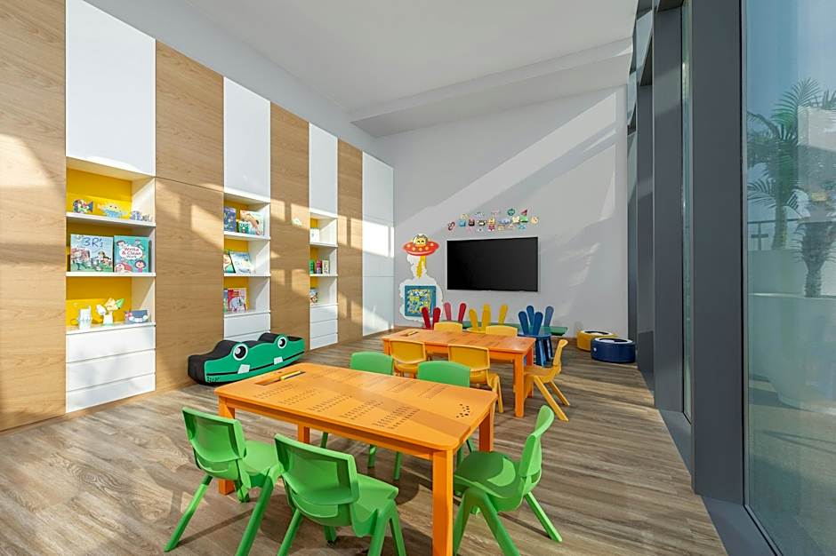 Hampton by Hilton Marjan Island