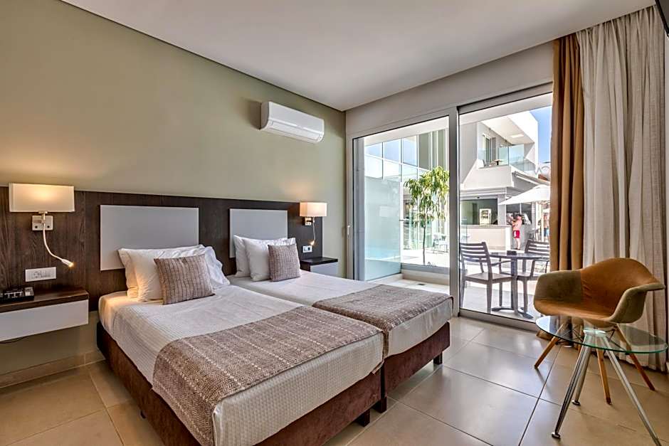 White Olive Premium Laganas