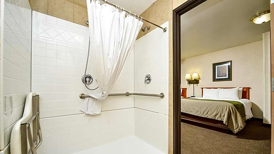 Motel 6 Minot, ND